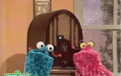 Sesame Street Martians Meet A Radio